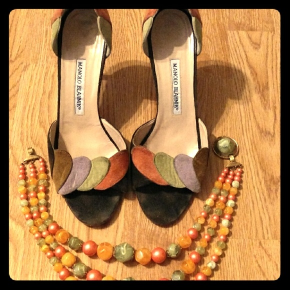 Manolo Blahnik Shoes - Manolo Blahnik Suede Multi Color Shoes  Size 39